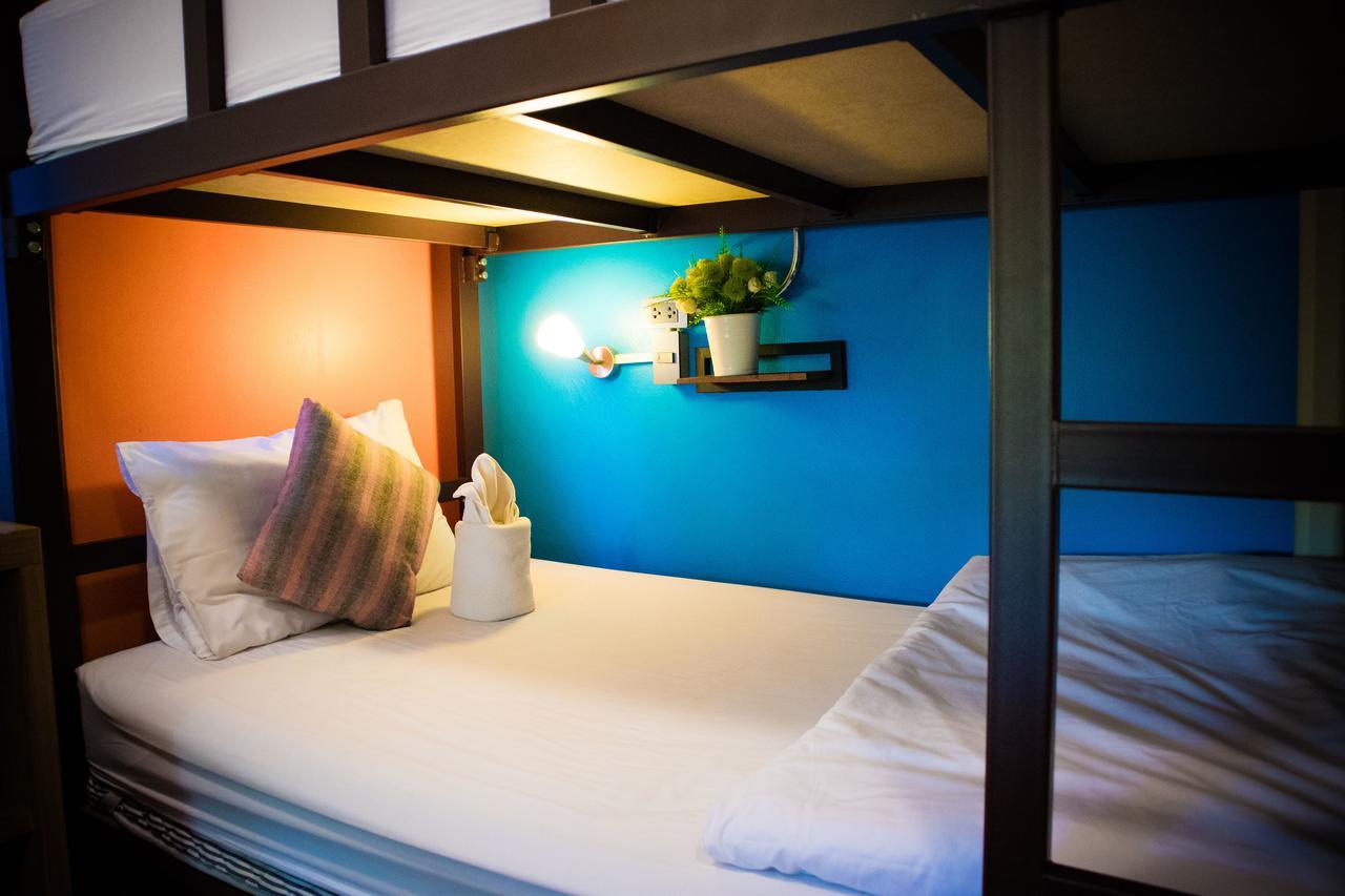 Albergue Tawan Bed Club Chiang Mai Exterior foto