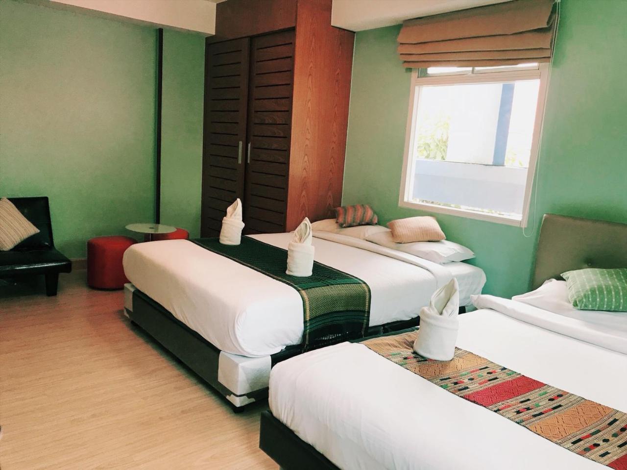 Albergue Tawan Bed Club Chiang Mai Exterior foto